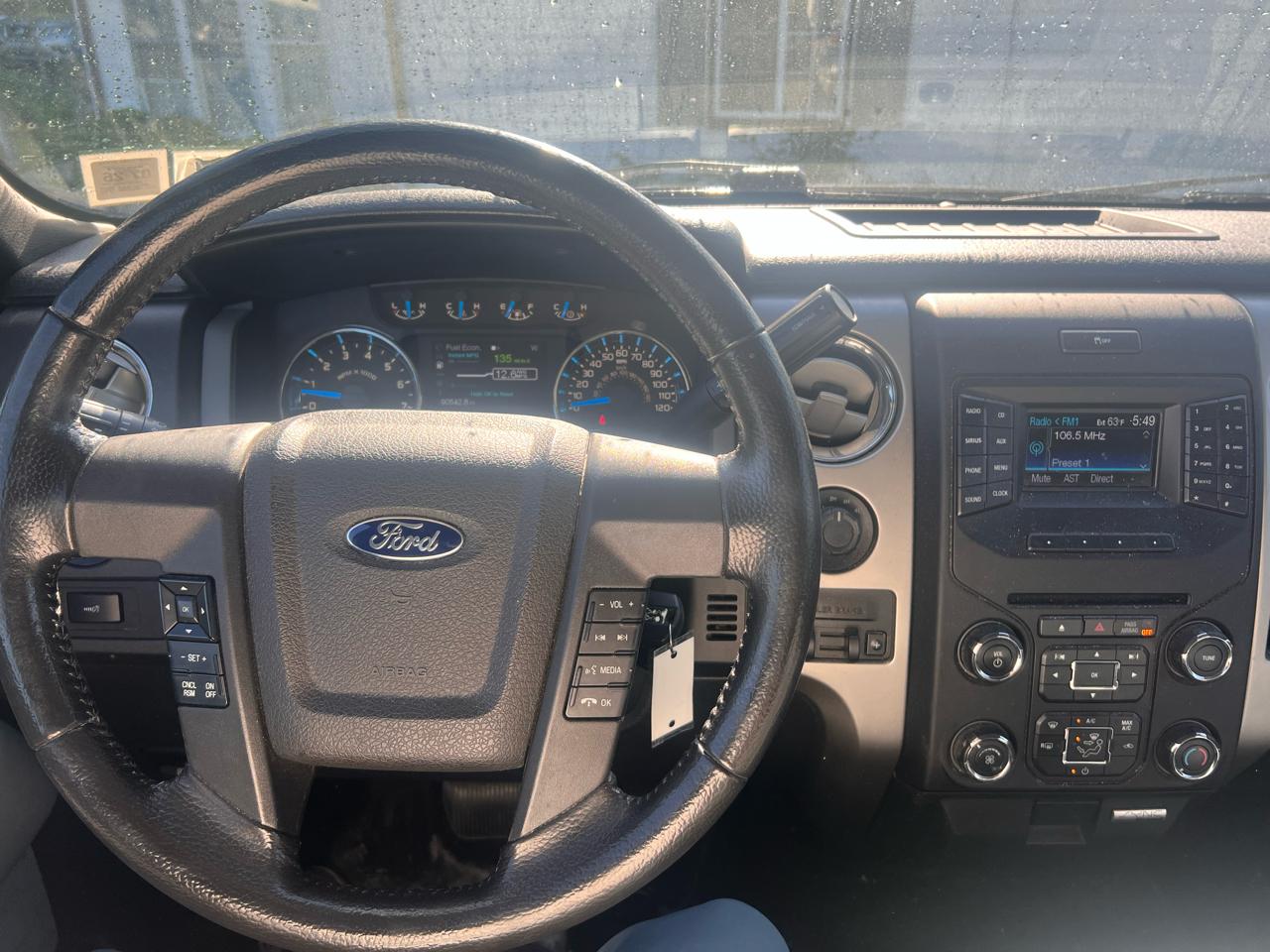 Ford F-150 4WD SuperCab 145" Lariat 2013
