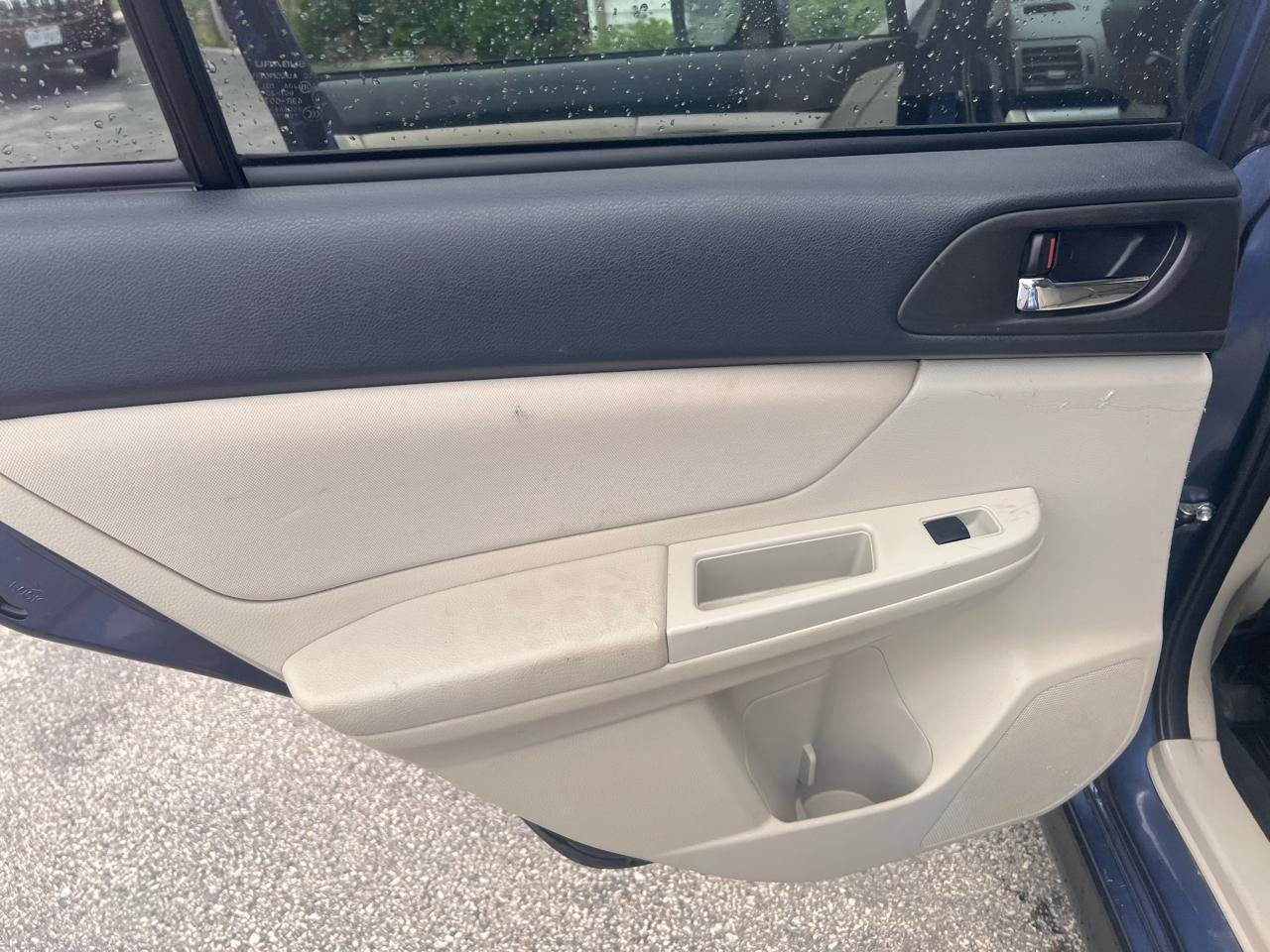 Subaru XV Crosstrek 5dr Auto 2.0i Premium 2013