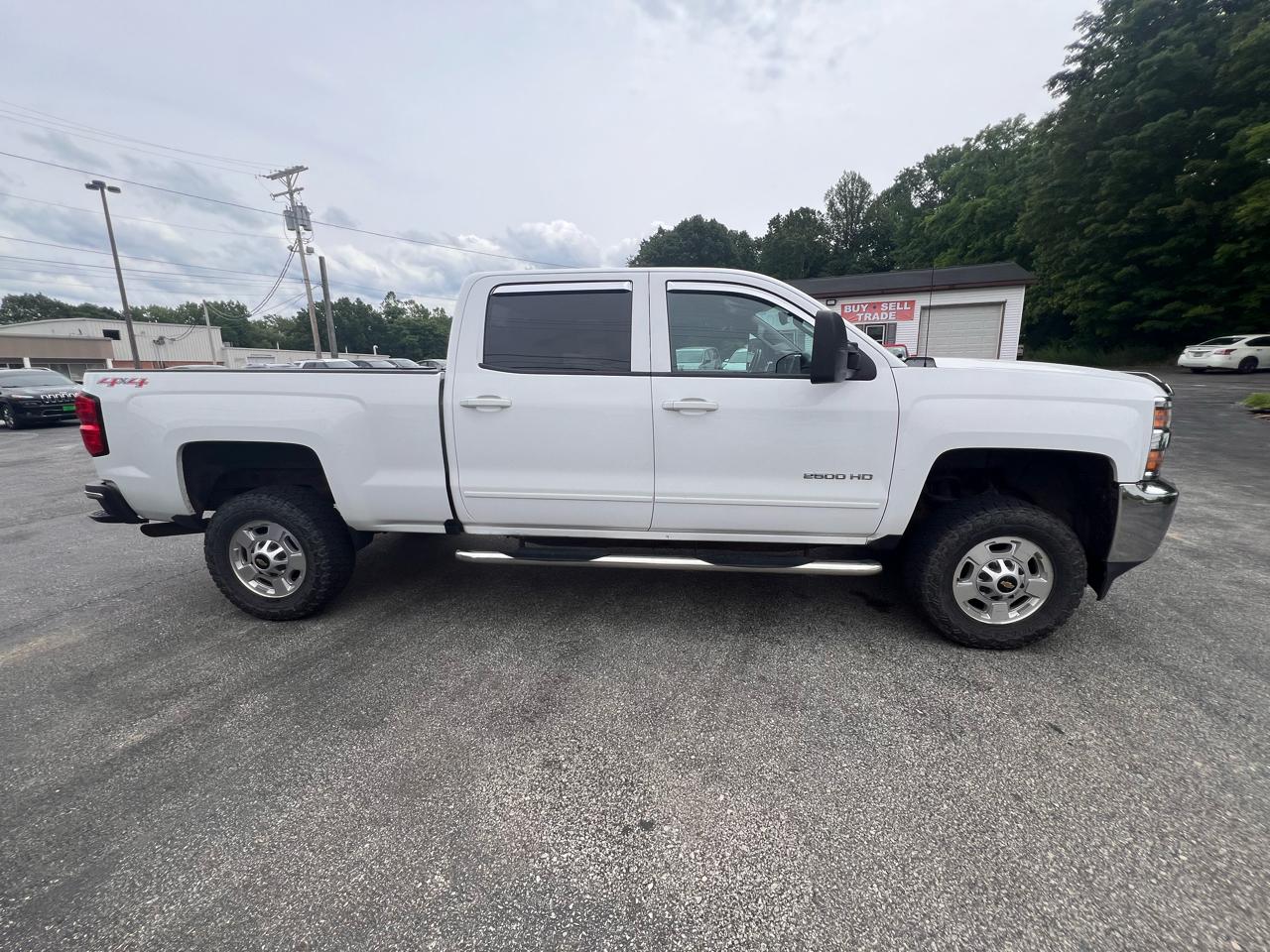 Chevrolet Silverado 2500HD 4WD Crew Cab 153" LT 2016