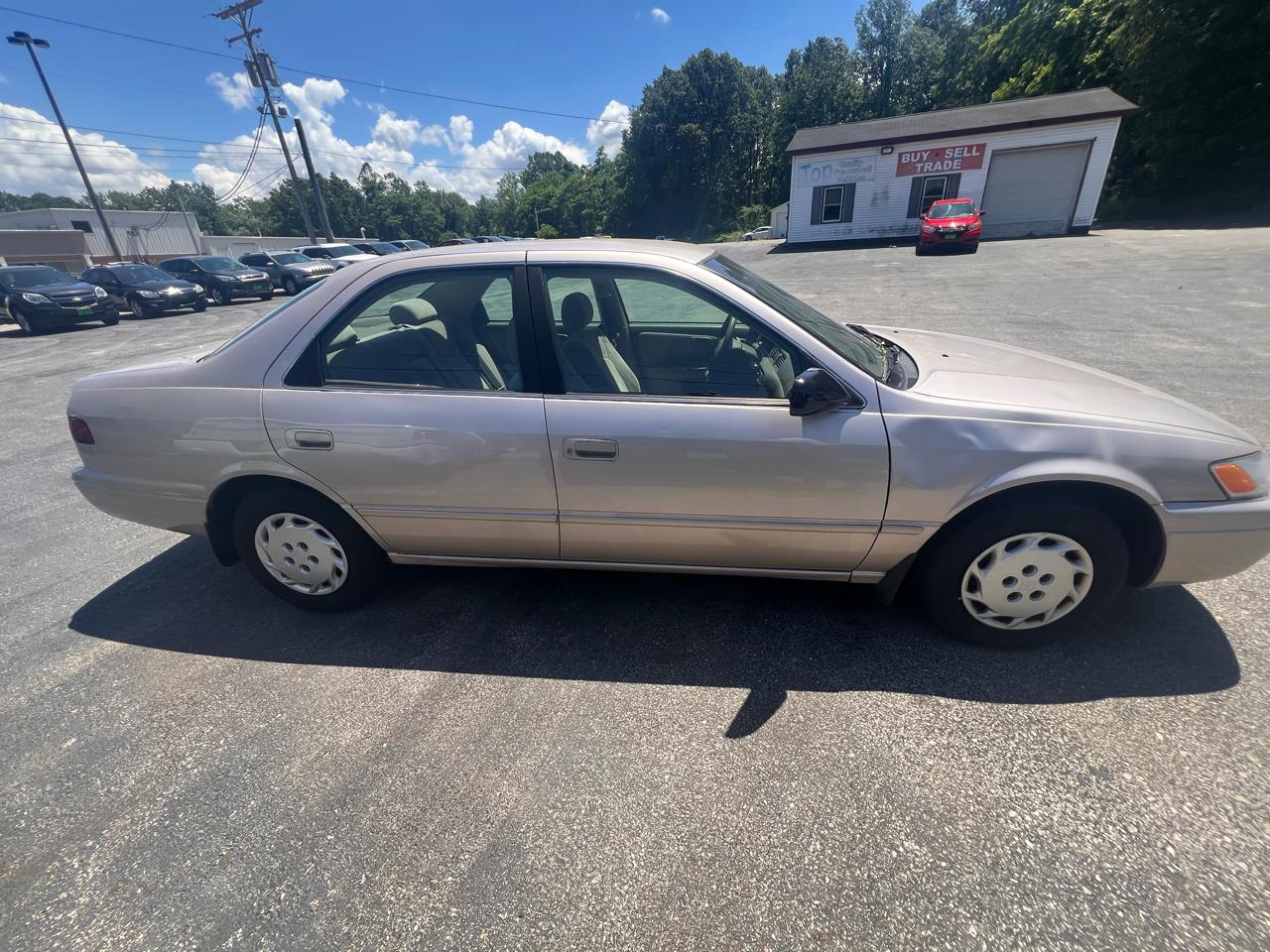 Toyota Camry 4dr Sdn XLE Auto 1997