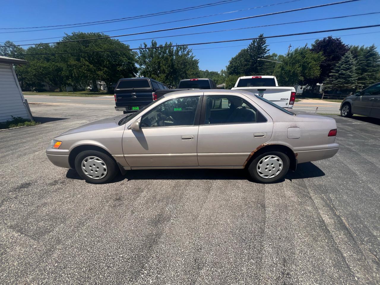 Toyota Camry 4dr Sdn XLE Auto 1997