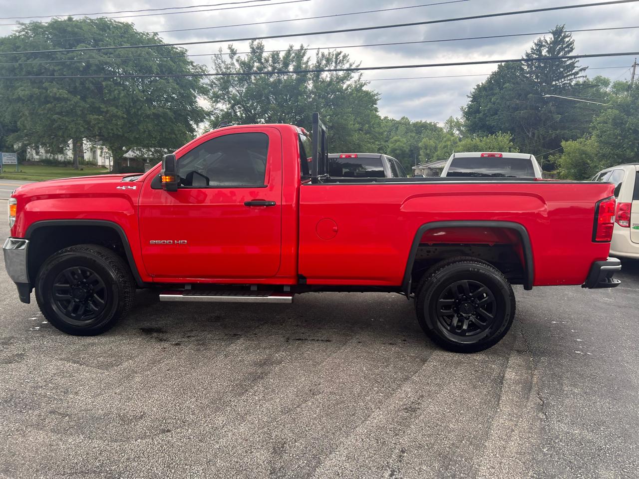 GMC Sierra 2500HD 4WD Reg Cab 133.6" 2016