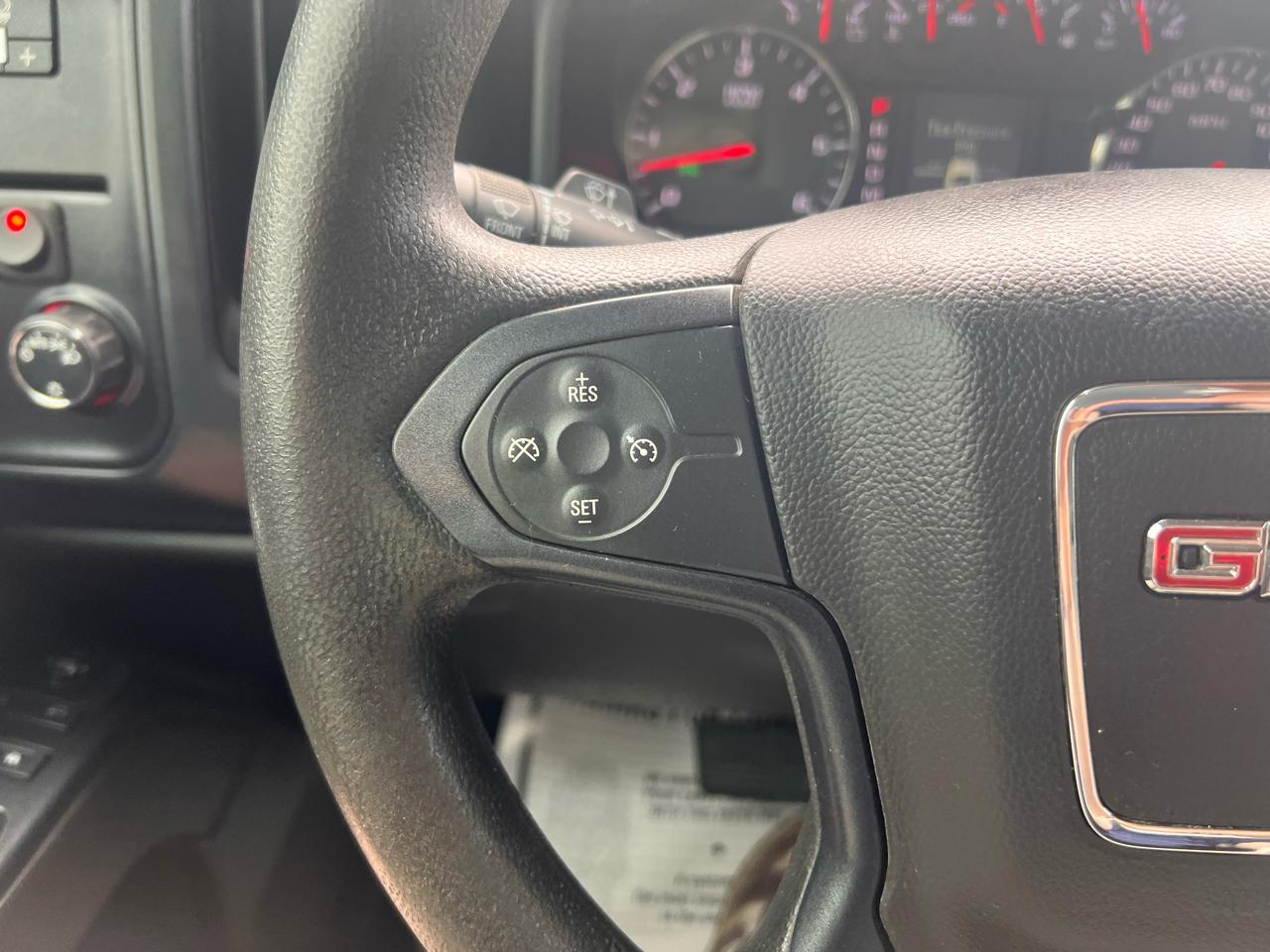 GMC Sierra 2500HD 4WD Reg Cab 133.6" 2016