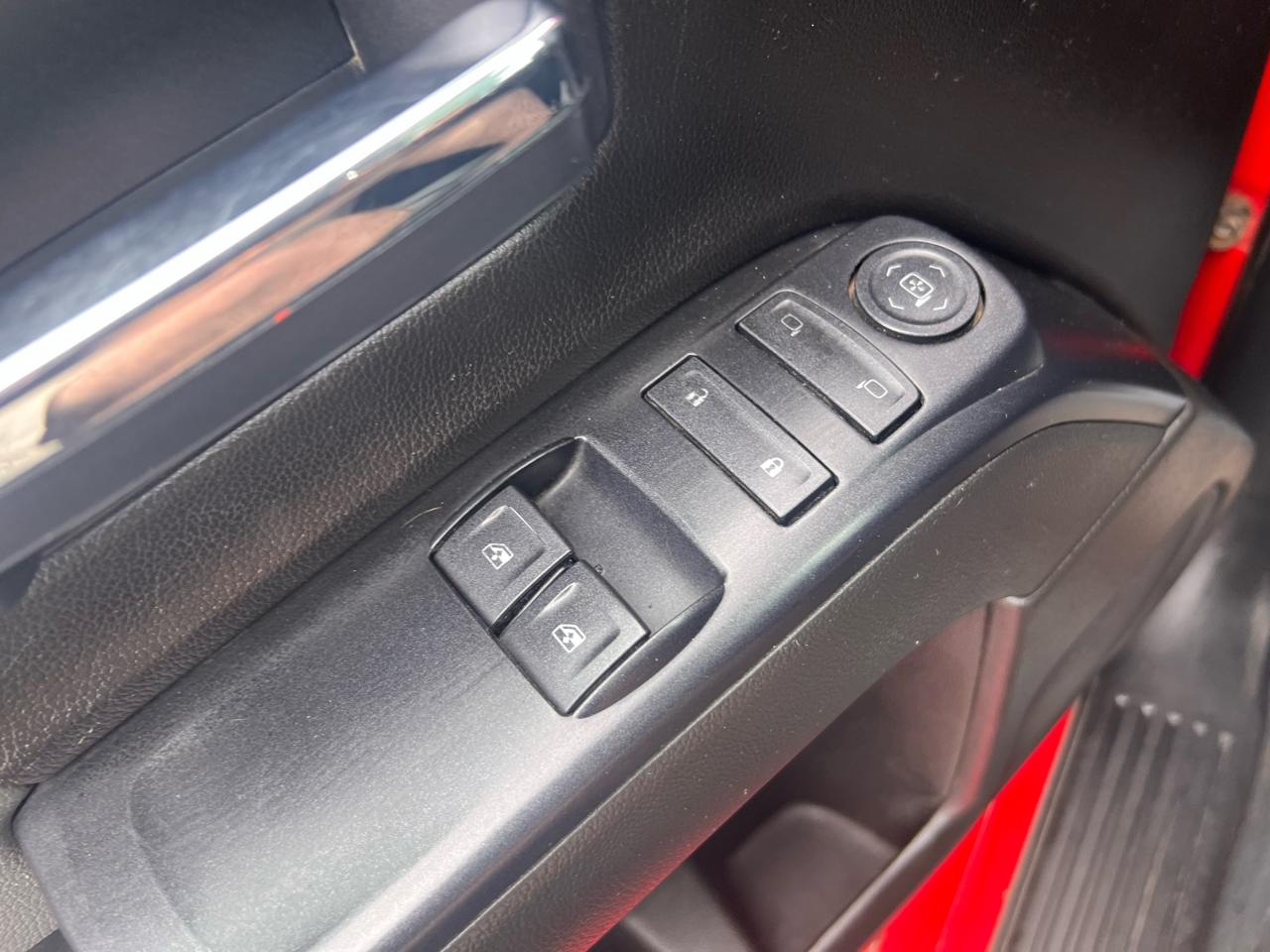 GMC Sierra 2500HD 4WD Reg Cab 133.6" 2016