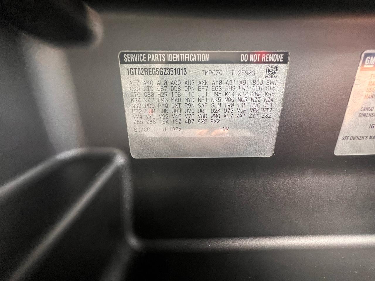 GMC Sierra 2500HD 4WD Reg Cab 133.6" 2016