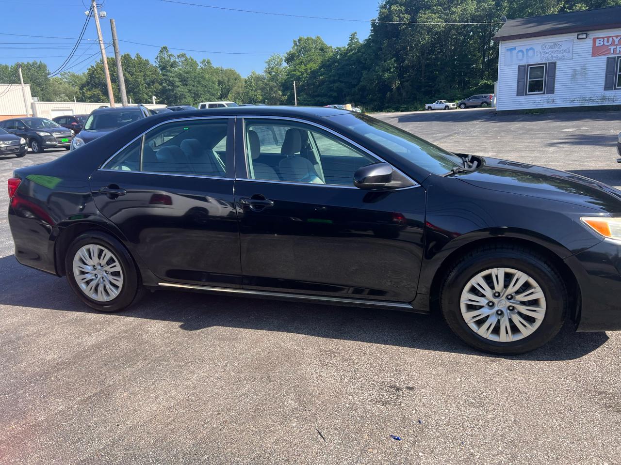 Toyota Camry 2014.5 4dr Sdn I4 Auto SE Sport (Natl) 2014
