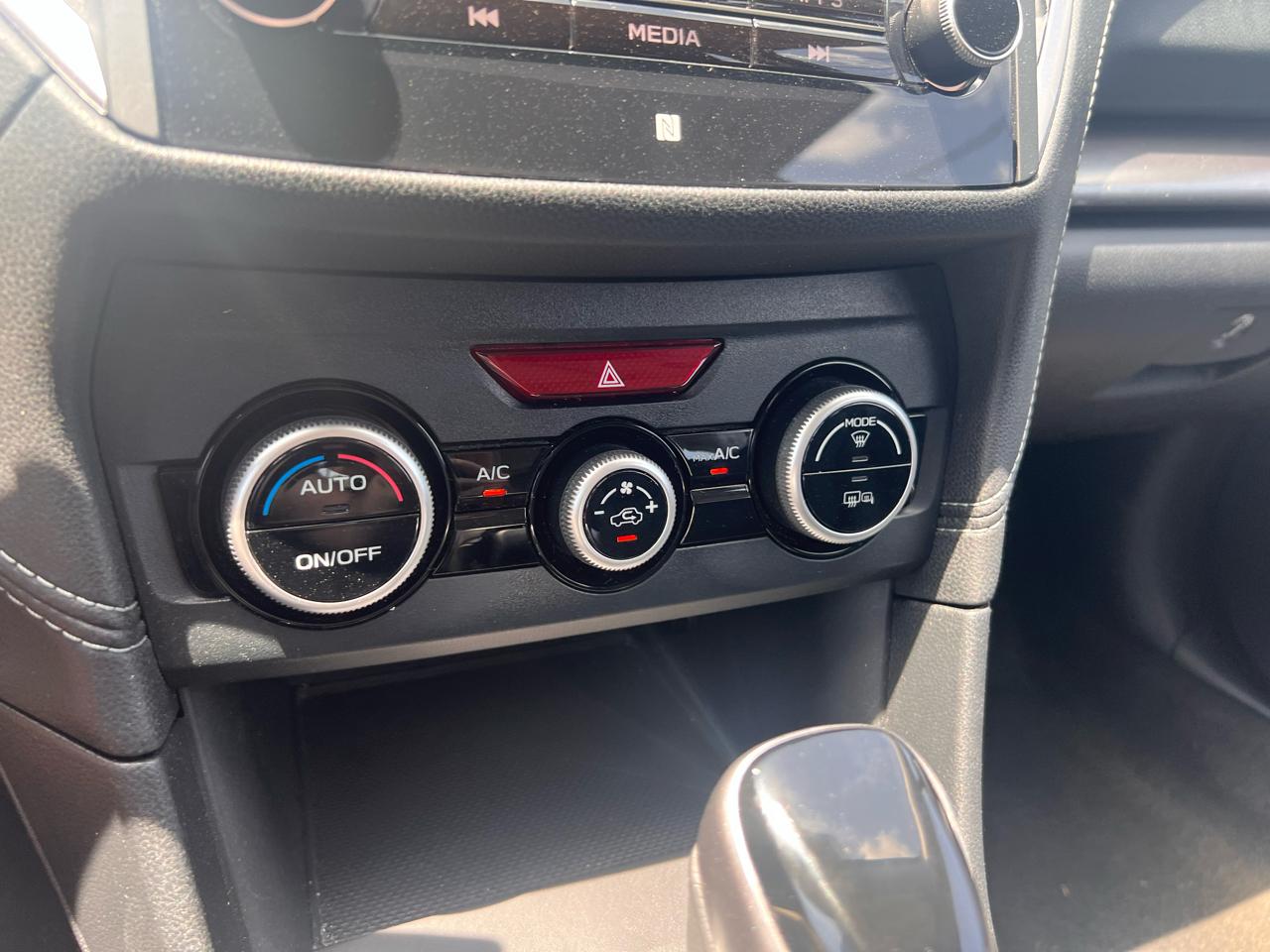Subaru Impreza 2.0i Limited 5-door CVT 2019