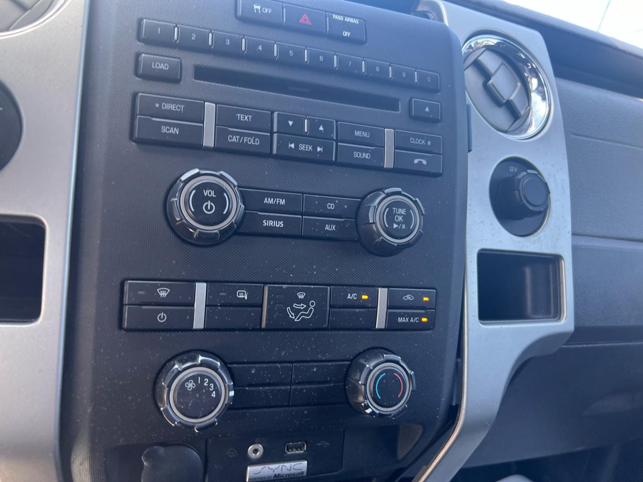 Ford F-150 4WD SuperCab 145" Lariat 2014