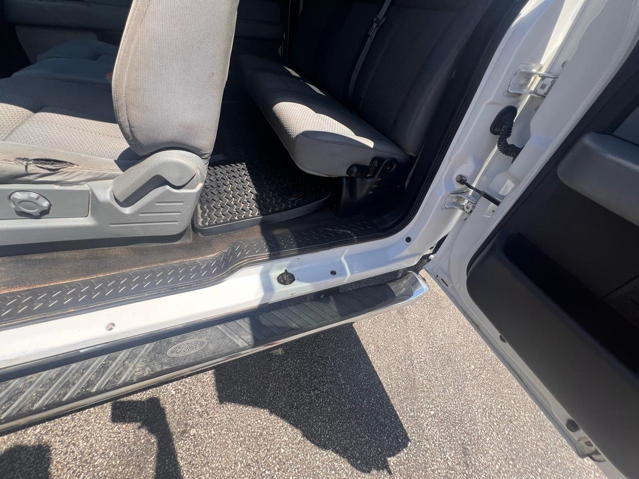 Ford F-150 4WD SuperCab 145" Lariat 2014
