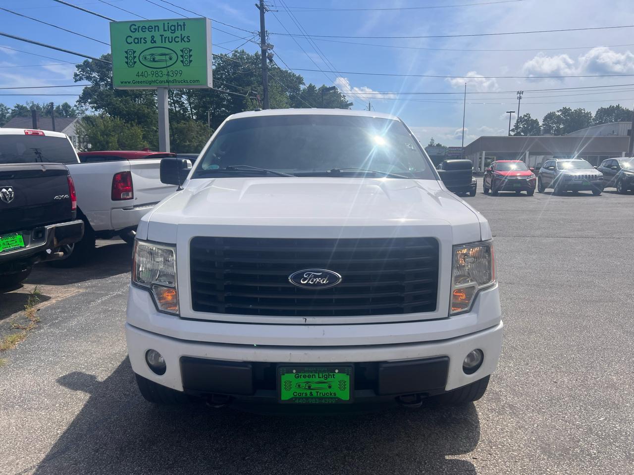 Ford F-150 4WD SuperCrew 145" Platinum 2014