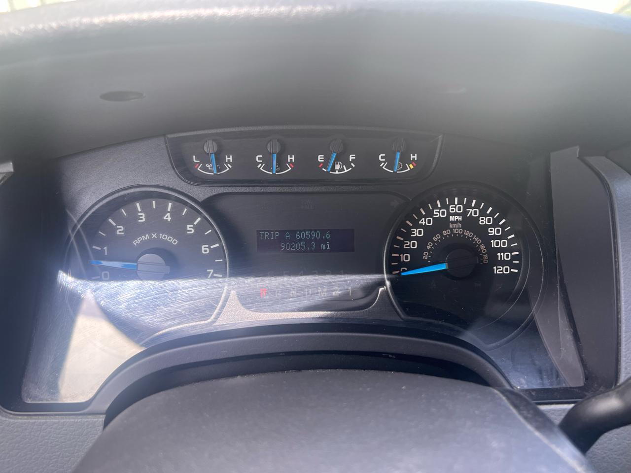 Ford F-150 4WD SuperCrew 145" Platinum 2014