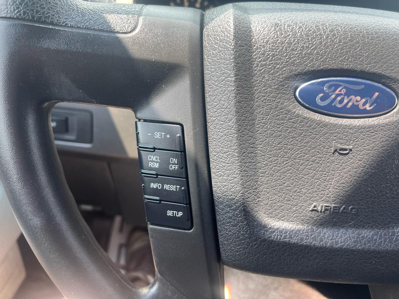 Ford F-150 STX SuperCrew 4WD 2014