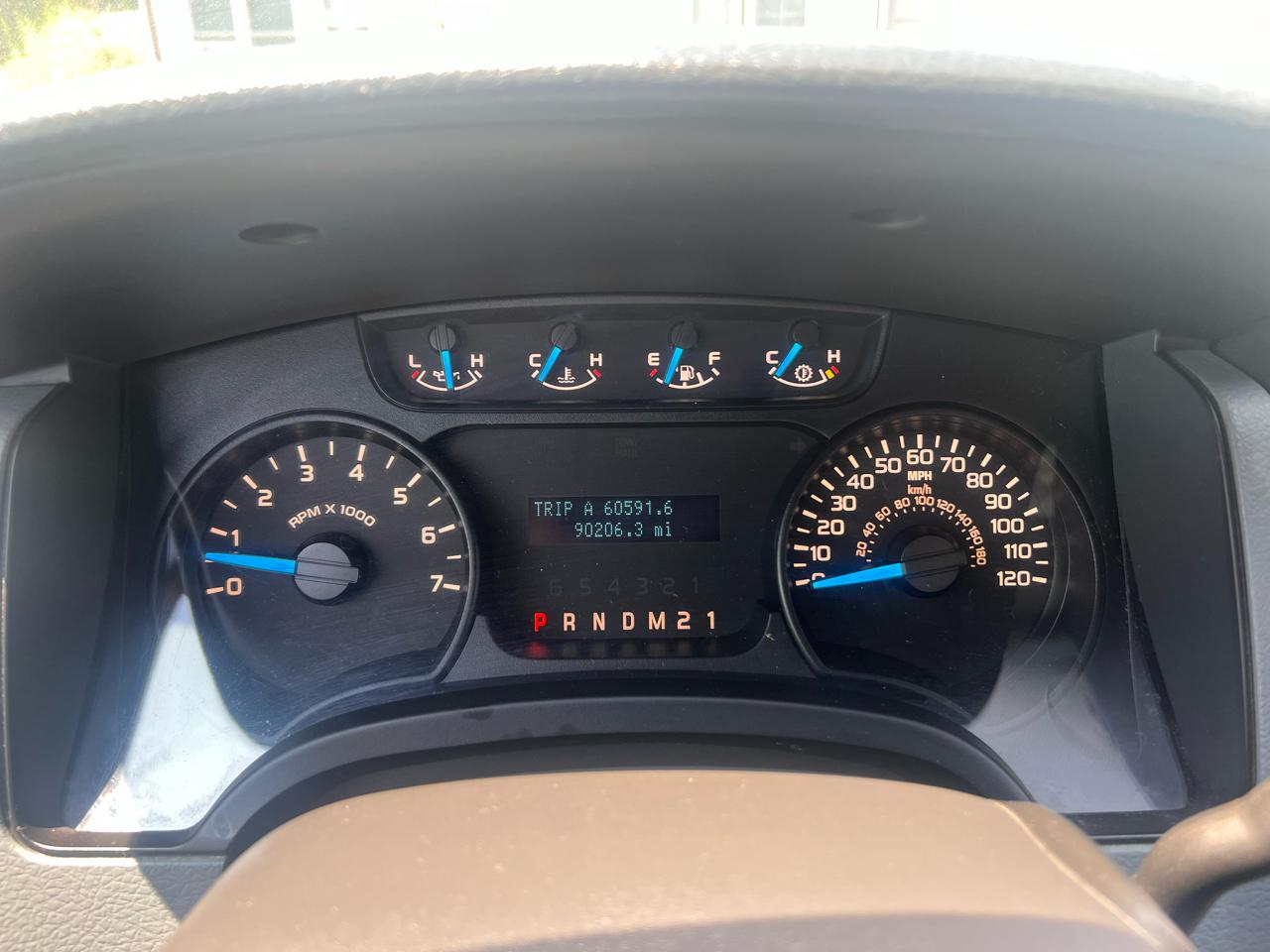 Ford F-150 STX SuperCrew 4WD 2014