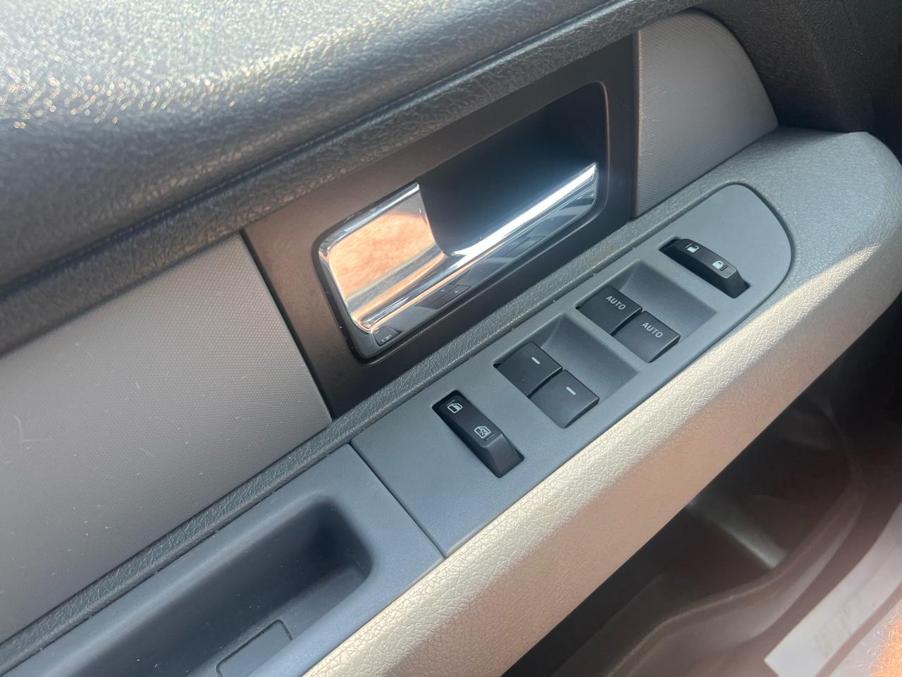 Ford F-150 STX SuperCrew 4WD 2014