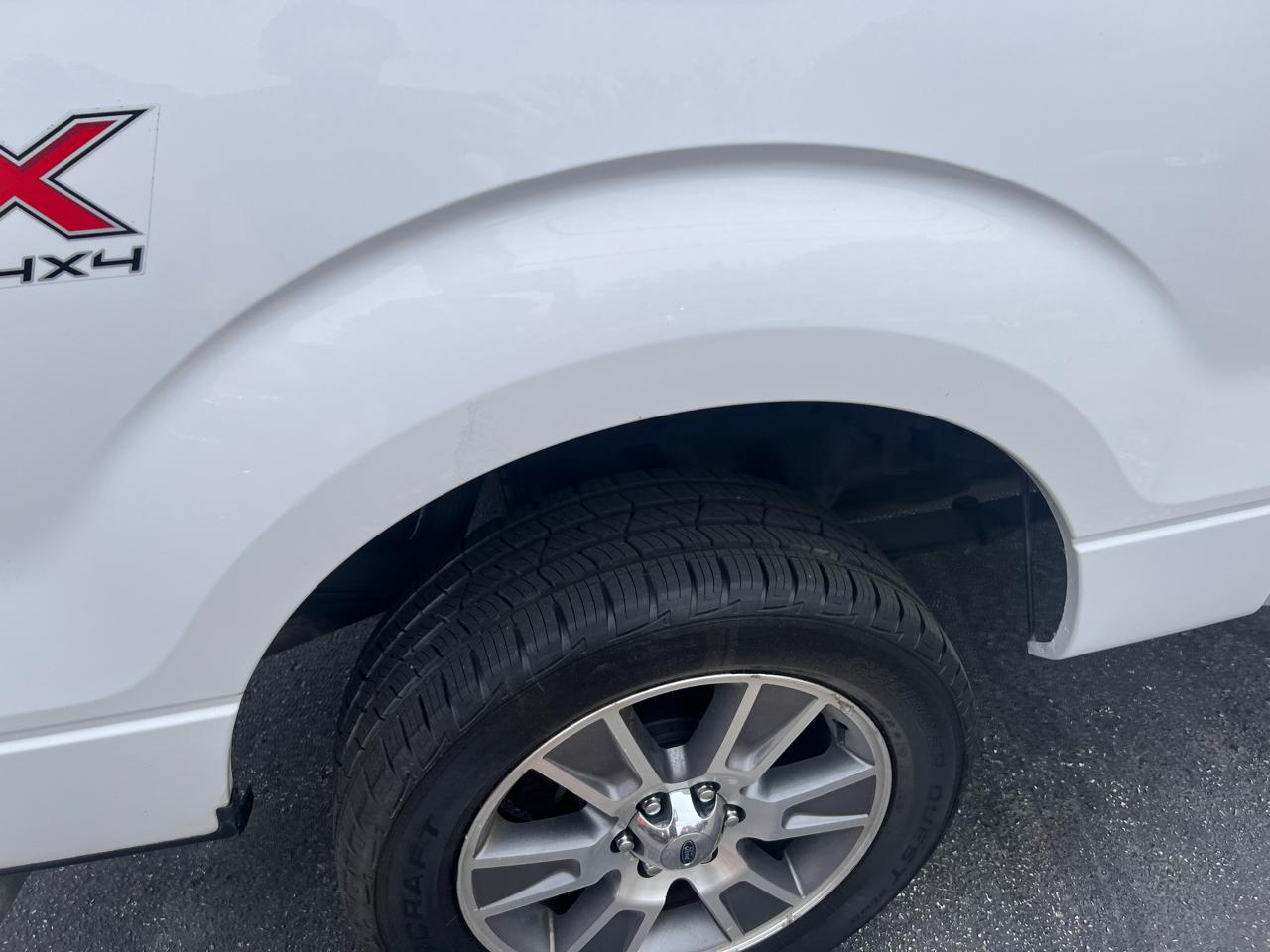 Ford F-150 STX SuperCrew 4WD 2014