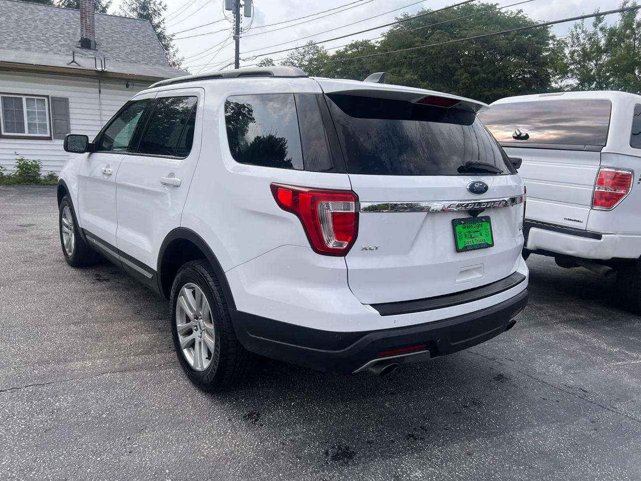 Ford Explorer XLT 4WD 2018
