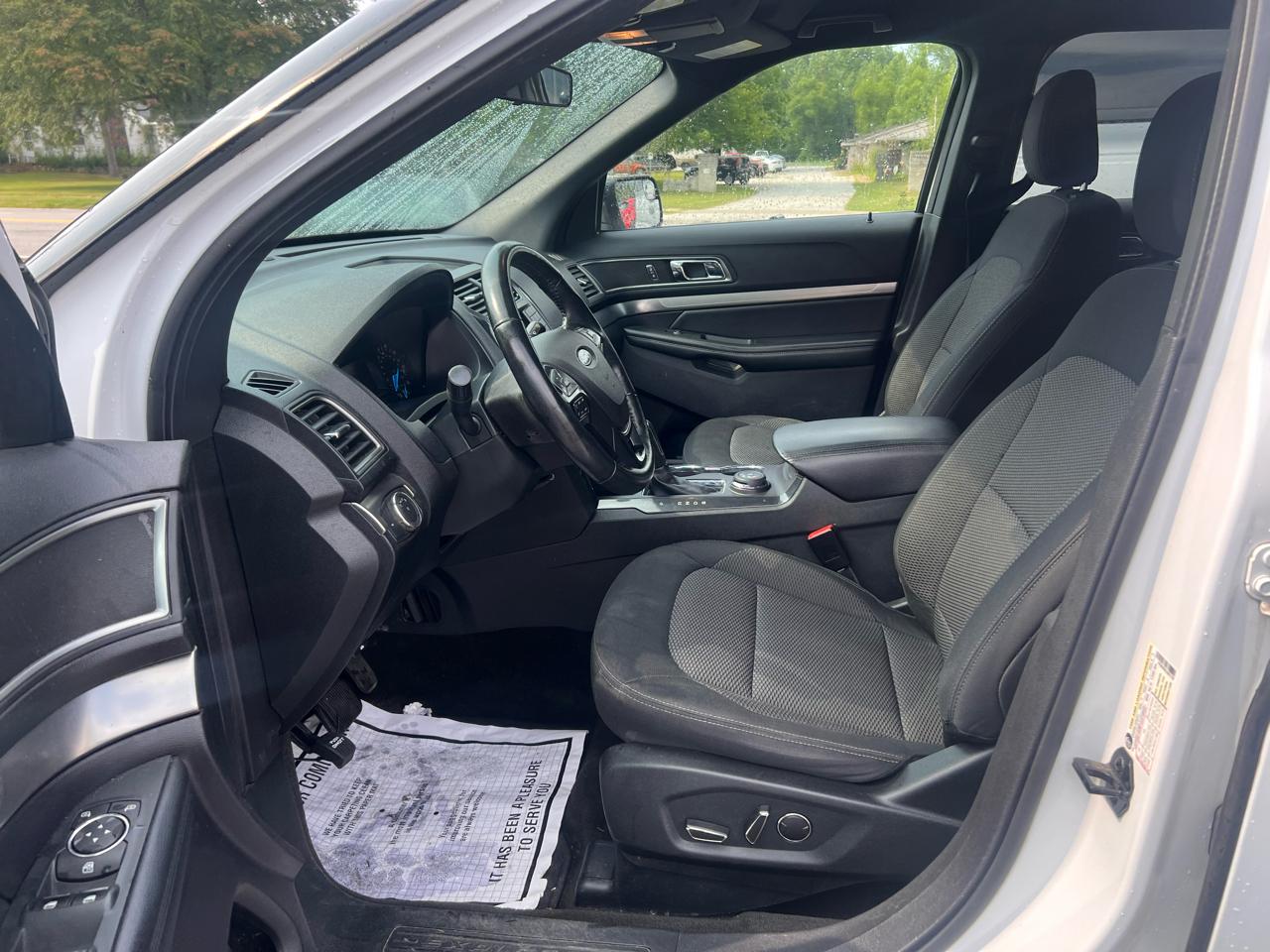 Ford Explorer XLT 4WD 2018