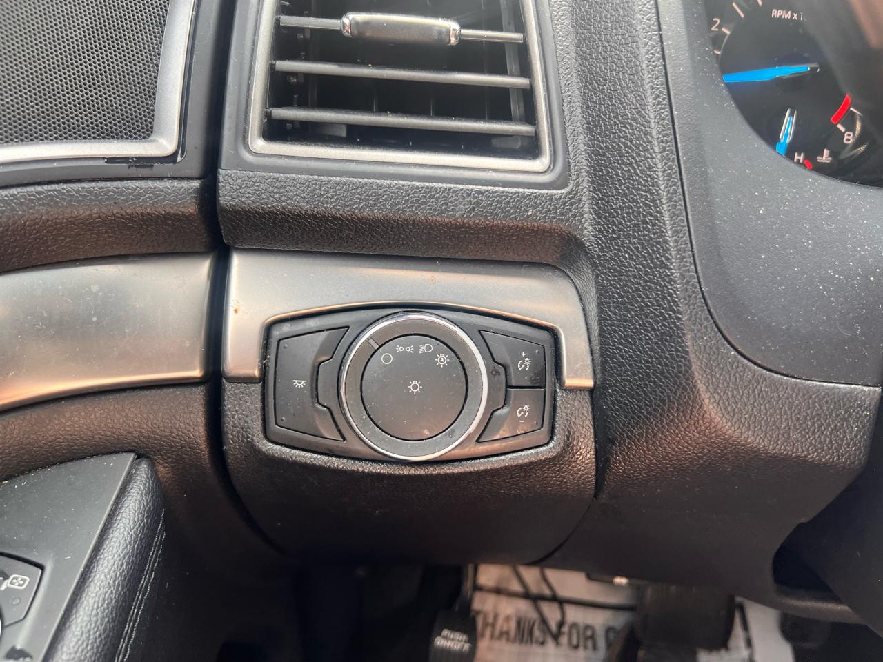 Ford Explorer XLT 4WD 2018
