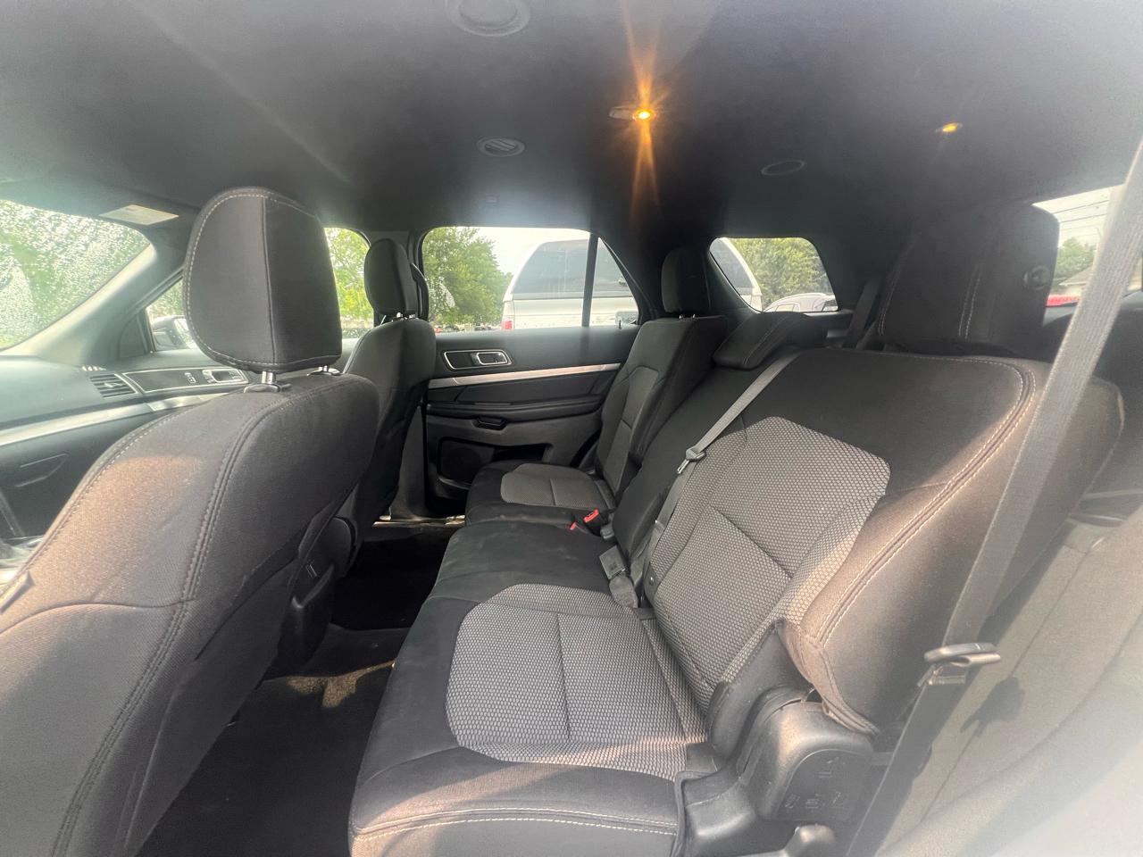 Ford Explorer XLT 4WD 2018
