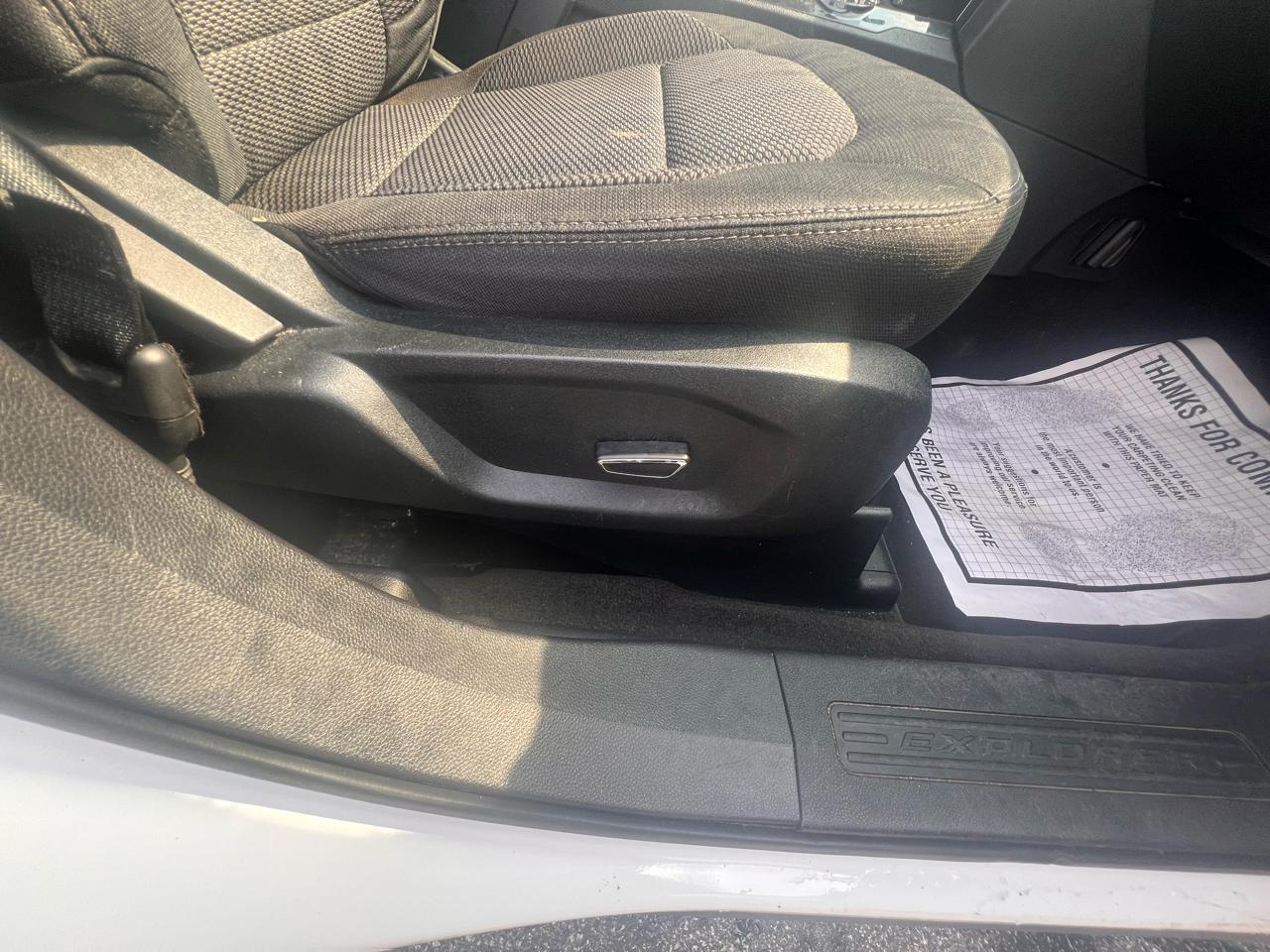 Ford Explorer XLT 4WD 2018