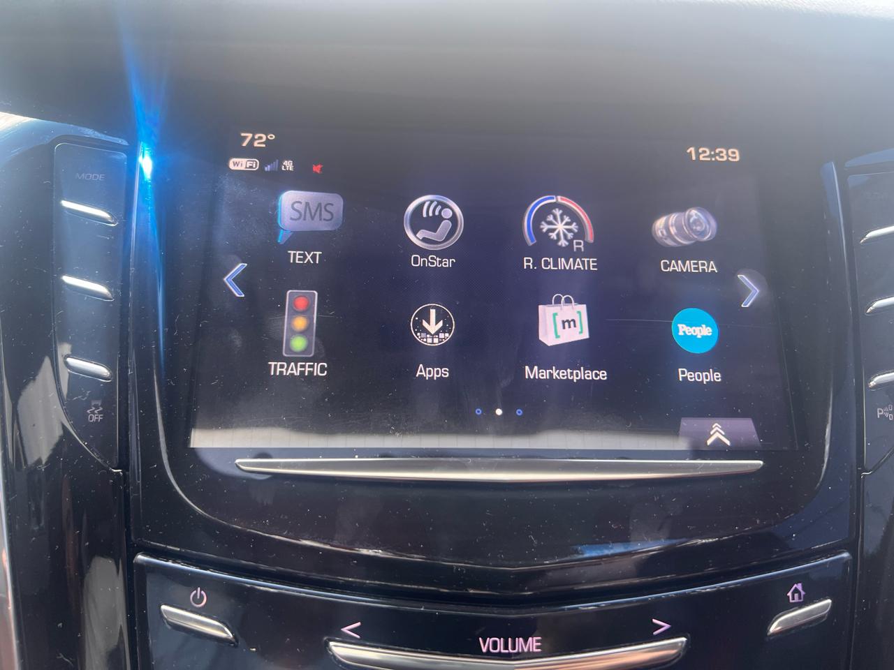 Cadillac Escalade ESV 4WD 4dr Luxury 2017