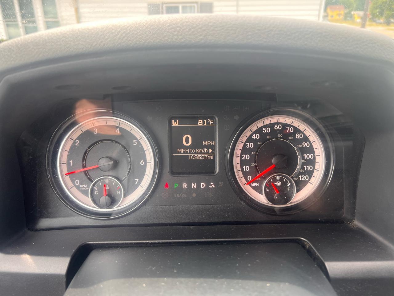 RAM 1500 Express 4x4 Quad Cab 6'4" Box 2018