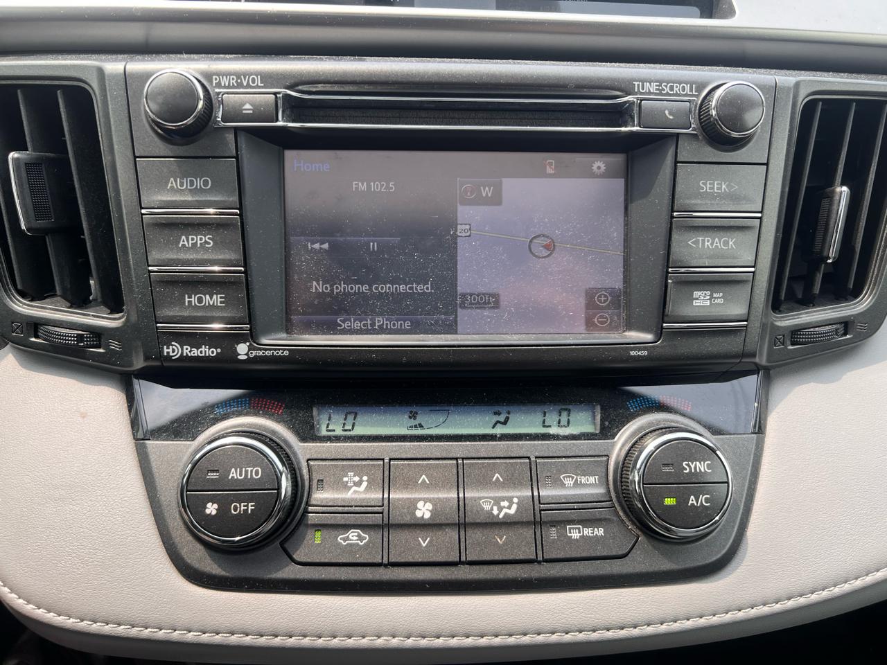 Toyota RAV4 AWD 4dr XLE (Natl) 2015