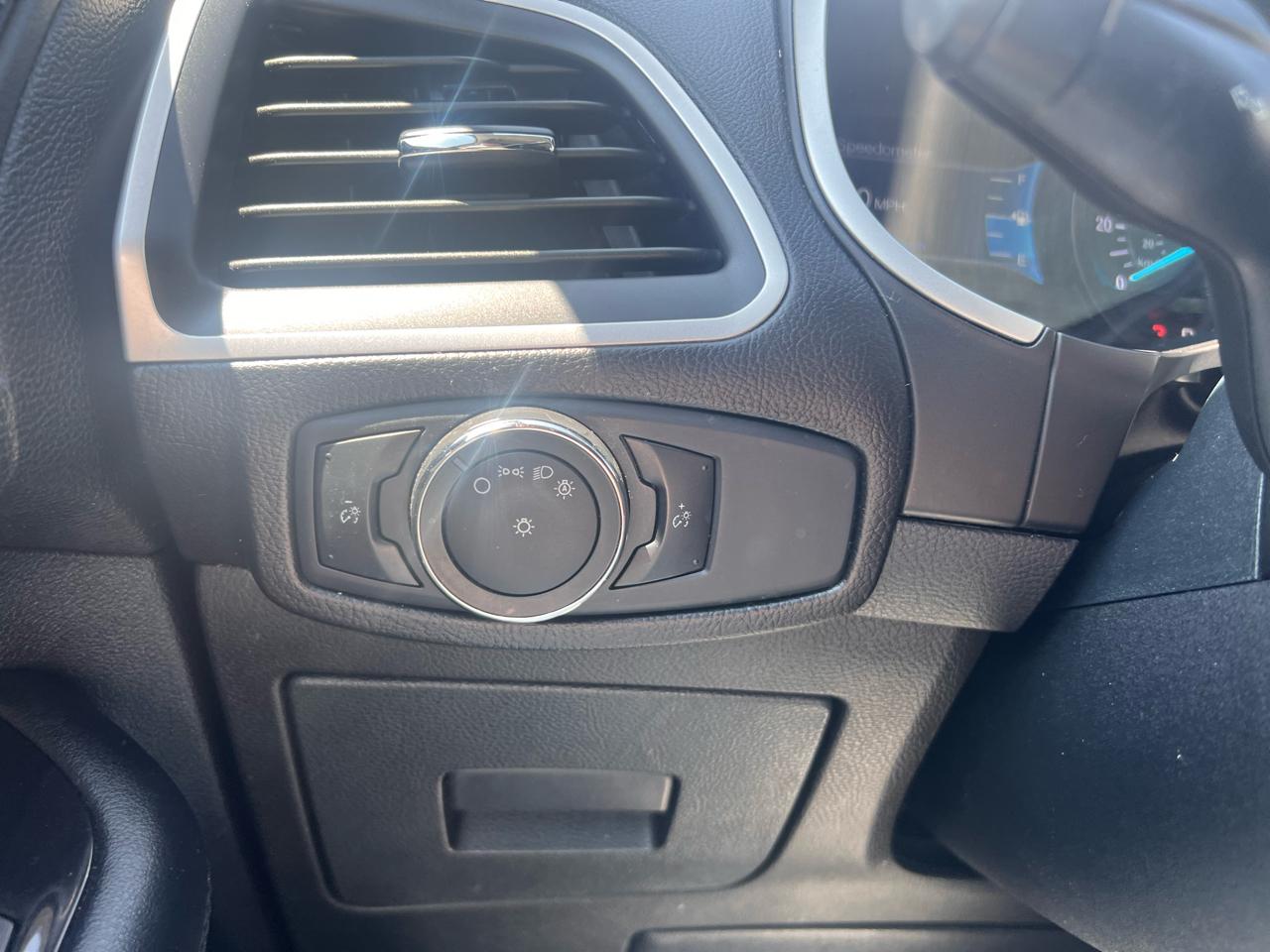 Ford Edge 4dr SEL AWD 2015