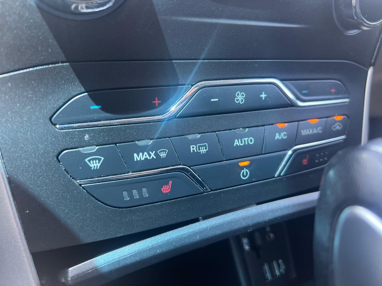 Ford Edge 4dr SEL AWD 2015