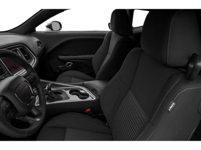 Dodge Challenger SXT RWD 2021