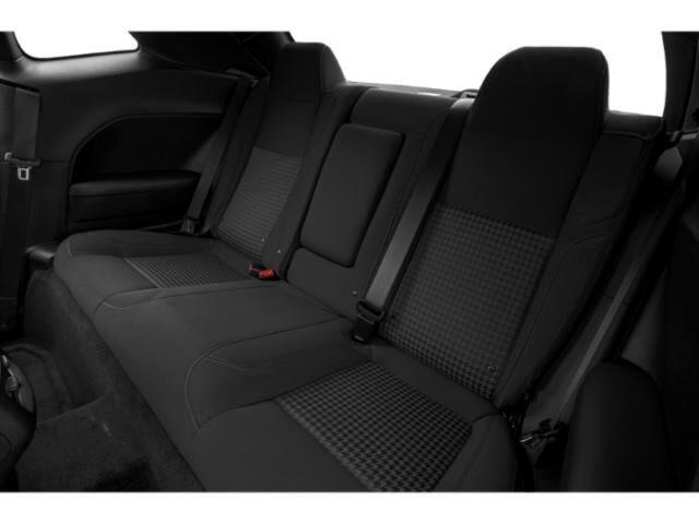 Dodge Challenger SXT RWD 2021