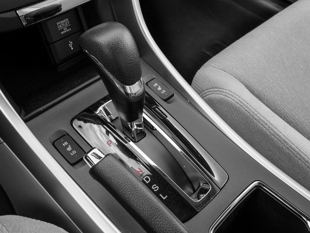 Honda Accord Sedan 4dr I4 CVT LX 2015