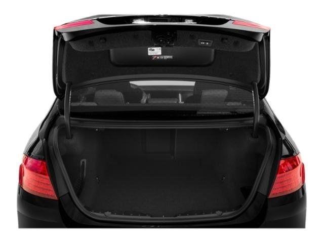 BMW 5 Series 4dr Sdn 528i xDrive AWD 2015