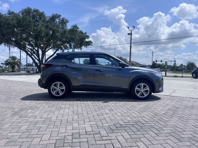 Nissan Kicks S FWD 2024