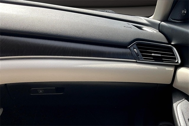 Honda Accord Sedan EX-L 1.5T CVT 2020