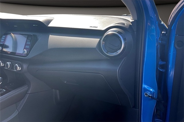 Nissan Kicks SV FWD 2024