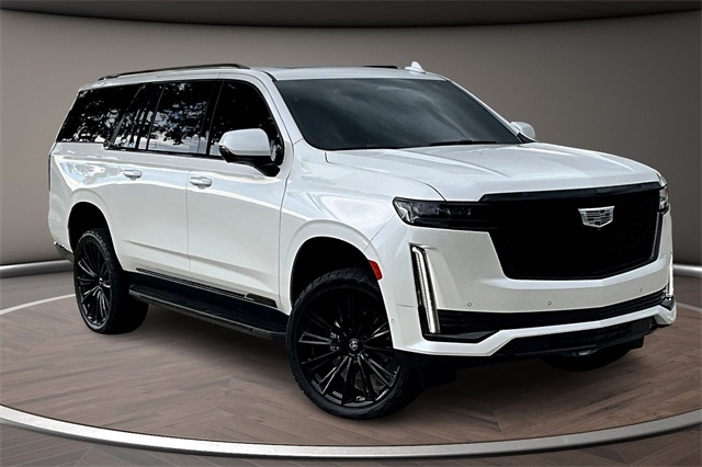 Cadillac Escalade ESV 4WD 4dr Sport 2023