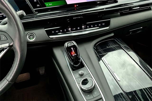 Cadillac Escalade ESV 4WD 4dr Sport 2023