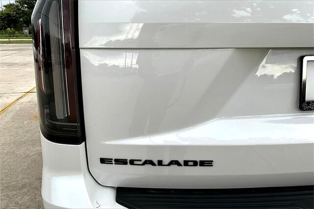 Cadillac Escalade ESV 4WD 4dr Sport 2023
