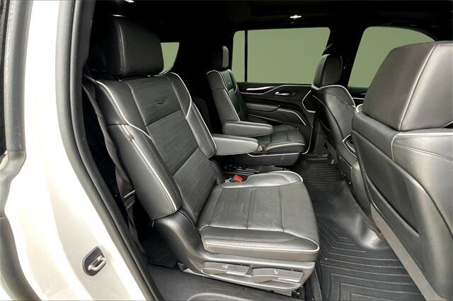 Cadillac Escalade ESV 4WD 4dr Sport 2023