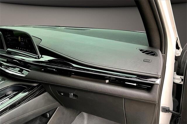 Cadillac Escalade ESV 4WD 4dr Sport 2023