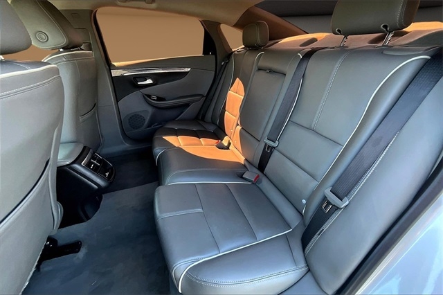 Chevrolet Impala 4dr Sdn Premier w/2LZ 2019