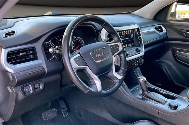 GMC Acadia FWD 4dr SLT w/SLT-1 2019