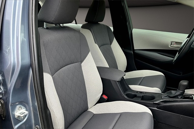 Toyota Corolla LE CVT (Natl) 2024