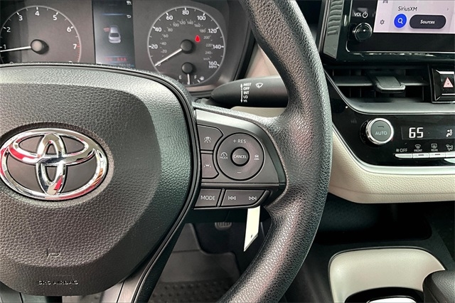 Toyota Corolla LE CVT (Natl) 2024