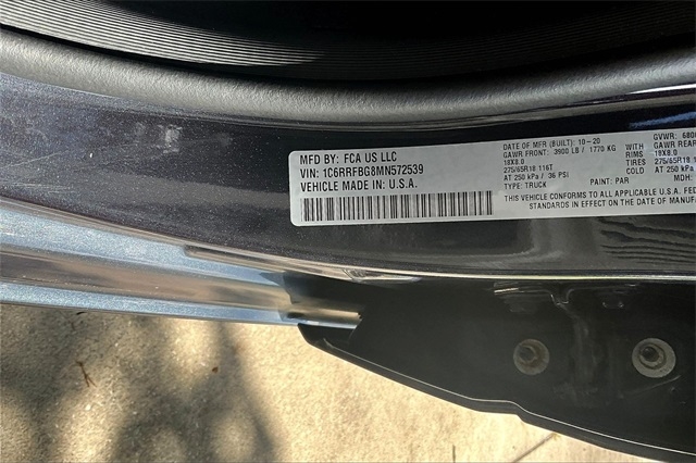 RAM 1500 Big Horn 4x4 Quad Cab 6'4" Box 2021