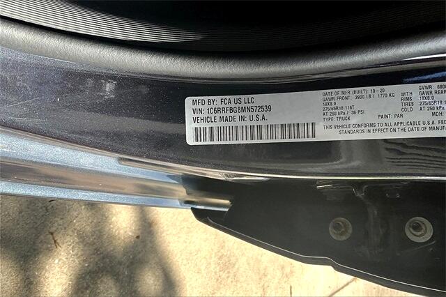 RAM 1500 Big Horn 4x4 Quad Cab 6'4" Box 2021