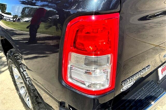 RAM 1500 Big Horn 4x4 Quad Cab 6'4" Box 2021