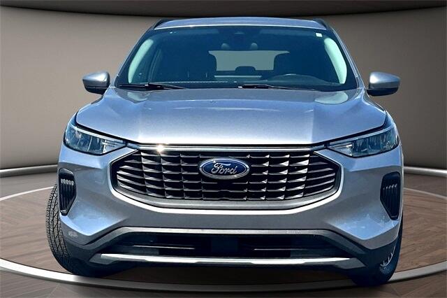 Ford Escape PHEV FWD 2023