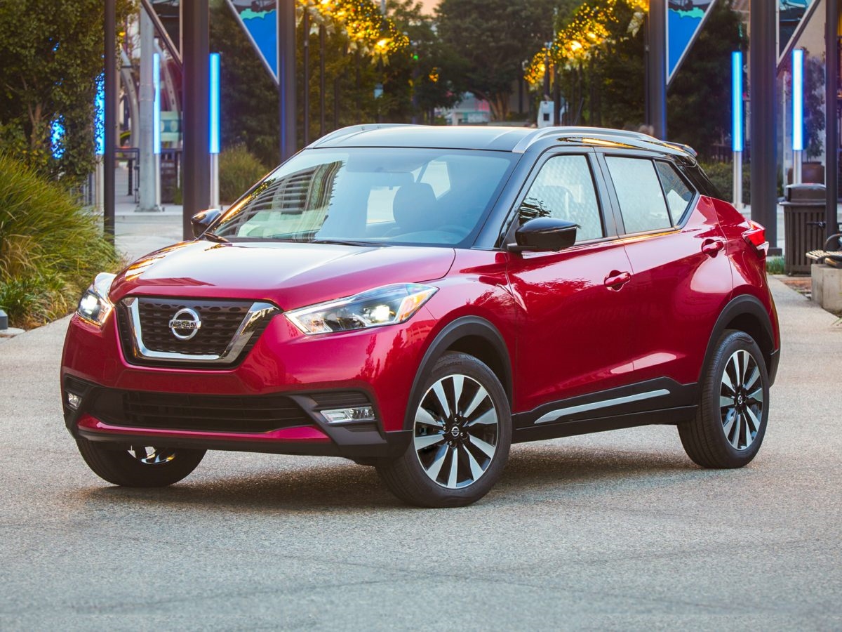 2020 Nissan Kicks SR FWD
